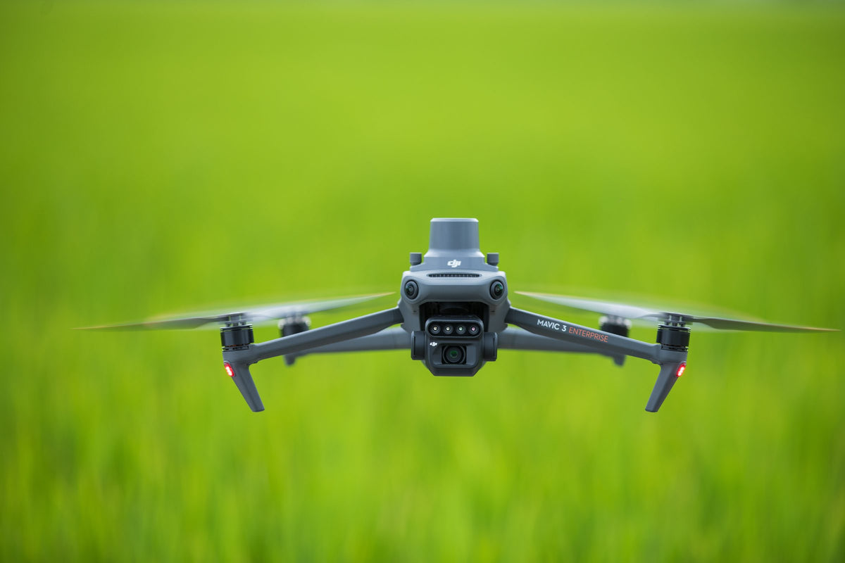 Szántóföld – DJI Mavic 3M – 1 év Basic Enterprise Care, hivatalos DJI-fotó