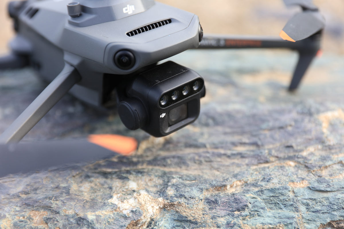 Az RGB és a négy multispektrális kamera – hivatalos DJI-fotó