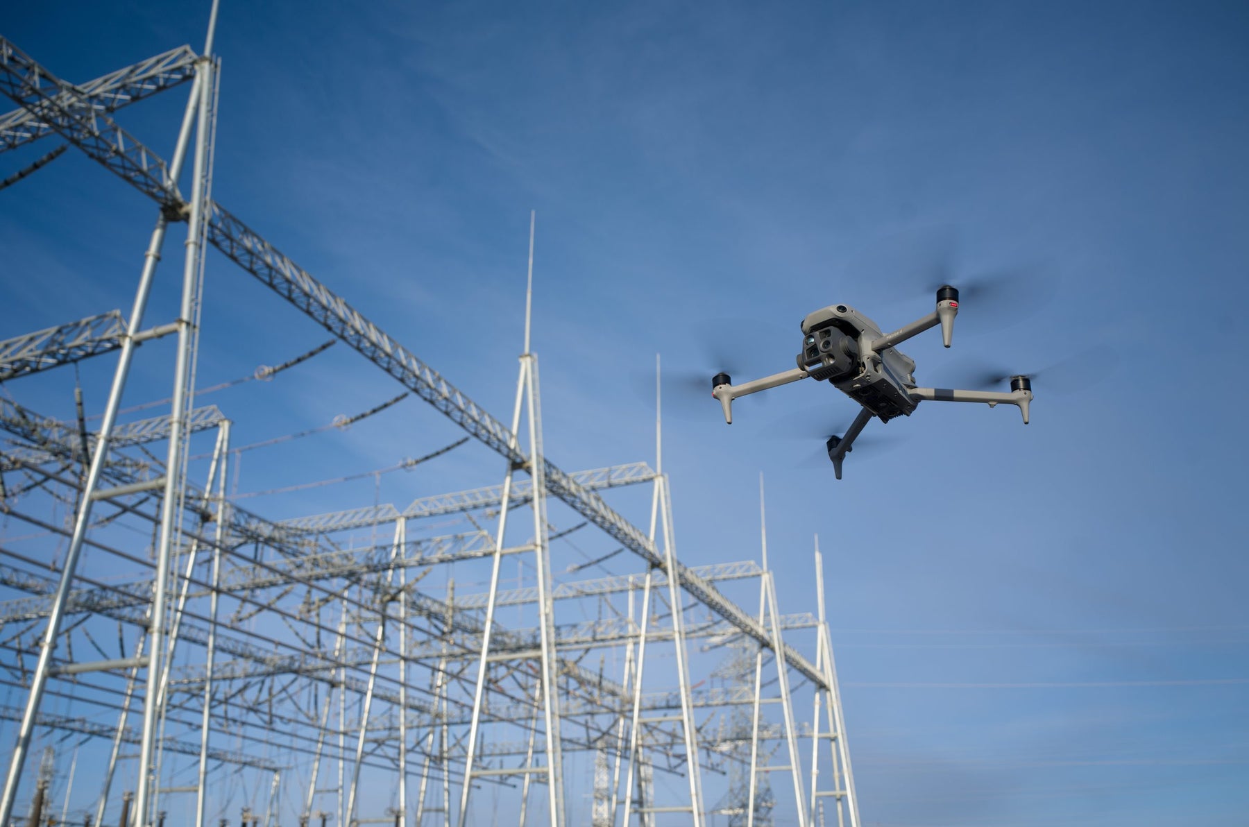 Energetikai ellenőrzés – DJI Matrice 4T, hivatalos DJI-fotó