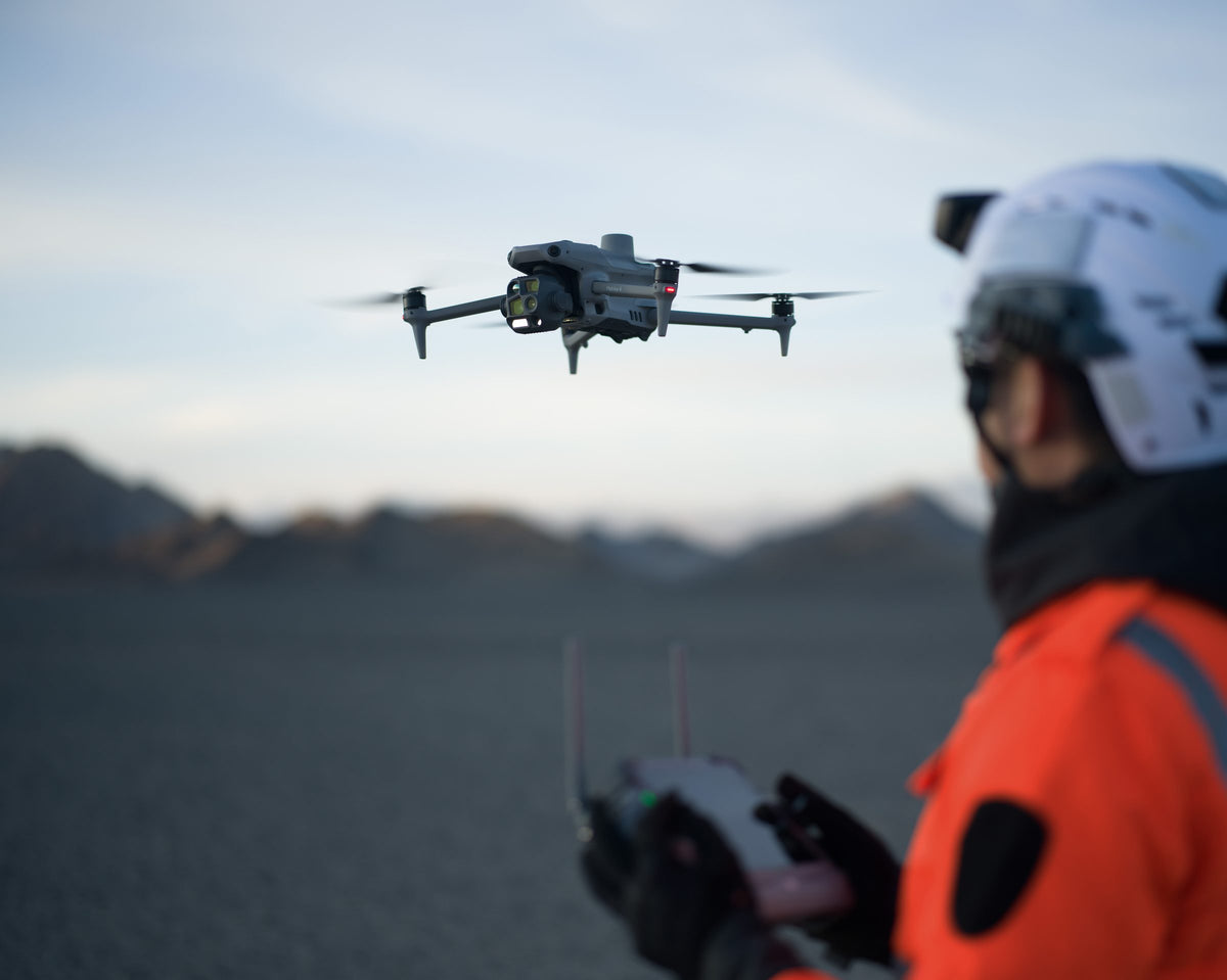 Kutatás-mentés – DJI Matrice 4T, hivatalos DJI-fotó