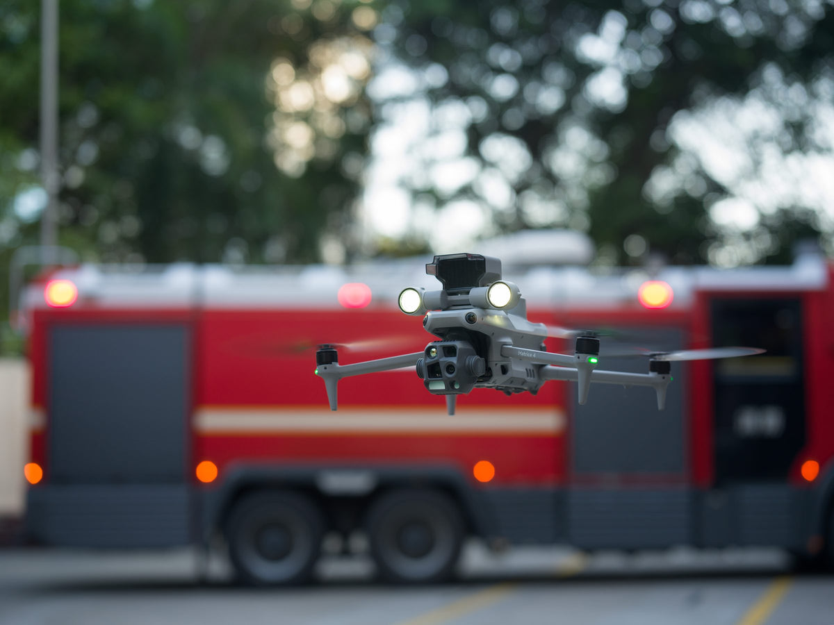 Tűzoltósági bevetésen – hivatalos DJI-fotó